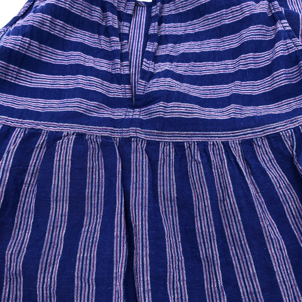 Universal Thread Tank - Picture 9 of 9